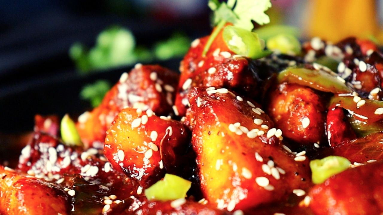 CHILLI PANEER