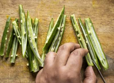 Kurkuri Bhindi