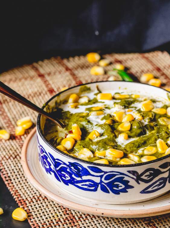 side view of corn palak
